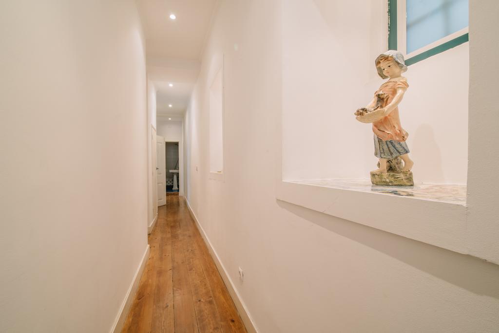 Apartment Camoes Deluxe Bairro Alto Lisbon