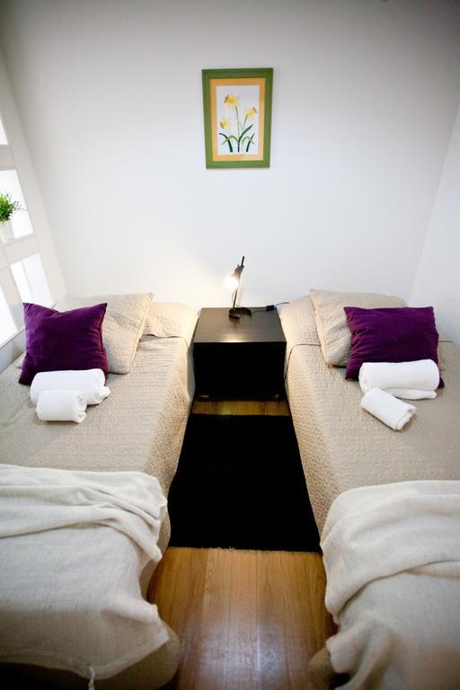 Apartment Downtown Apartments Bica Lisbon