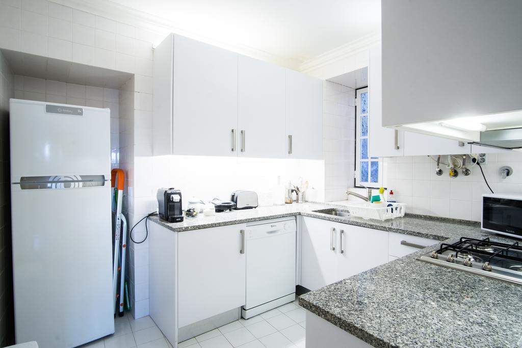 Downtown Apartments Bica Lisbon