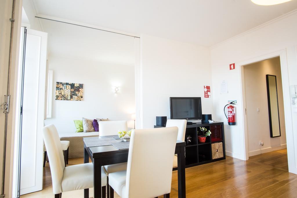 Apartment Downtown Apartments Bica