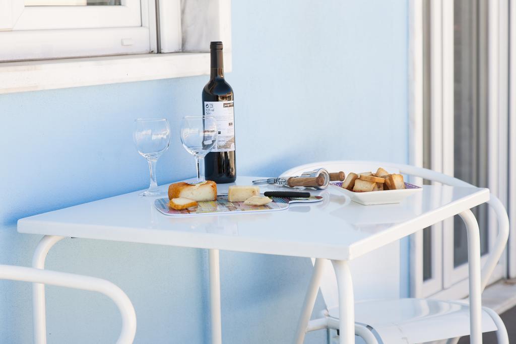 Apartamento Altido Joyful 2br With Terrace Nearby São Bento Palace