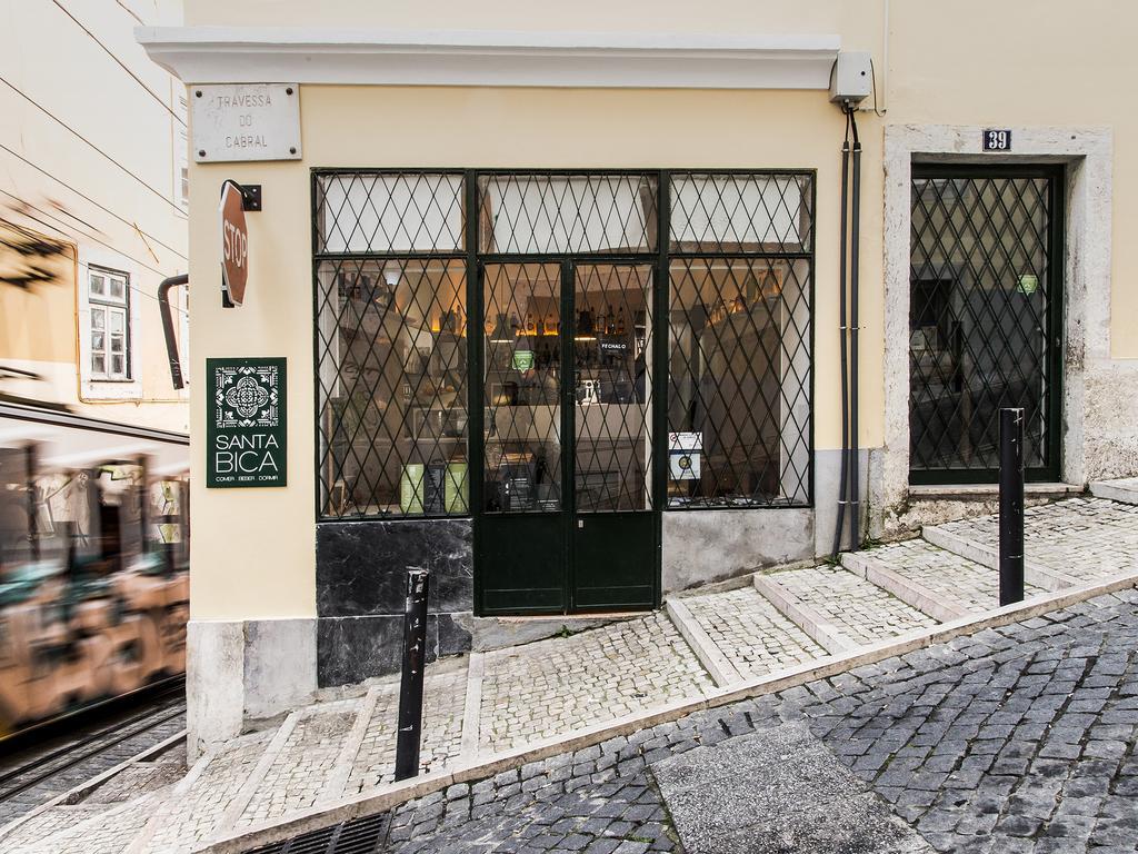 Santa Bica Eat Drink & Sleep Bed & Breakfast