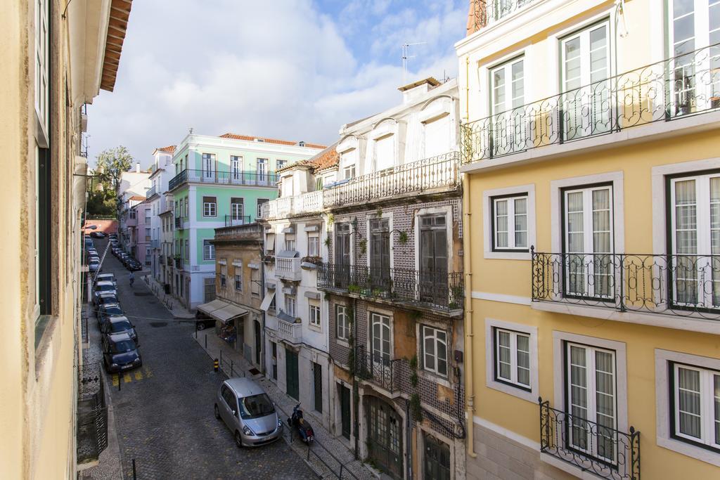 Joivy Borgia Lapa Lisbon