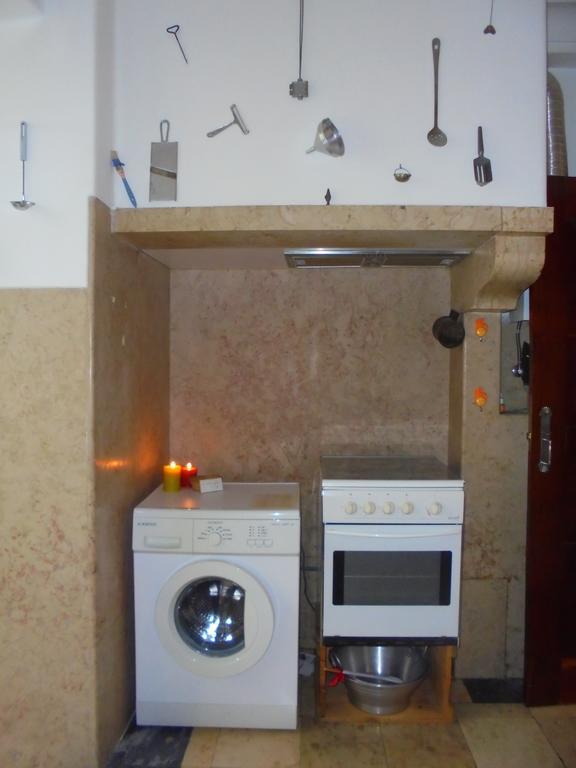 Bed & Breakfast Alfama 3b - Balby's