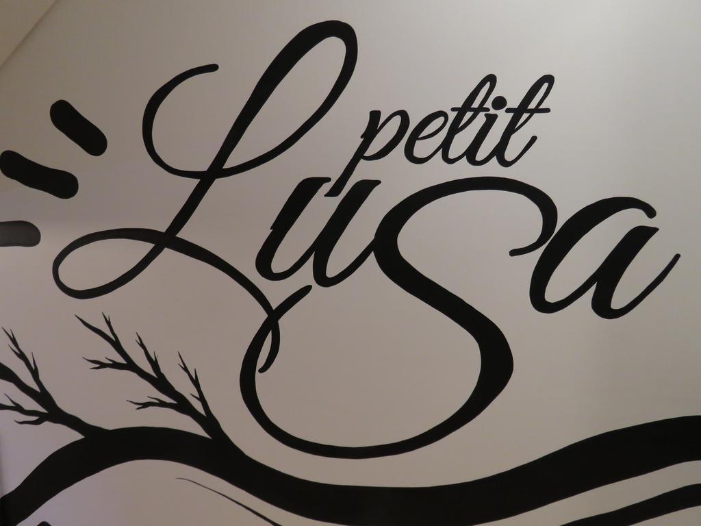 Guest house House Petit Lusa Lisbon
