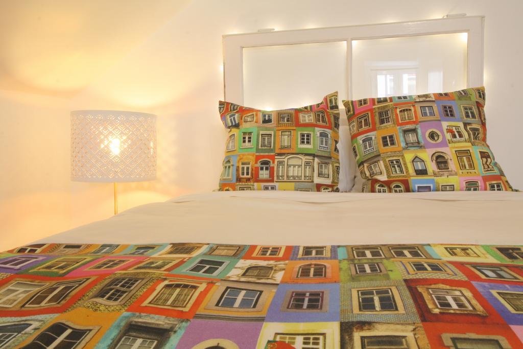 Bairro Alto Window - Cozy Spot In A Buzzing Locale Apartment *