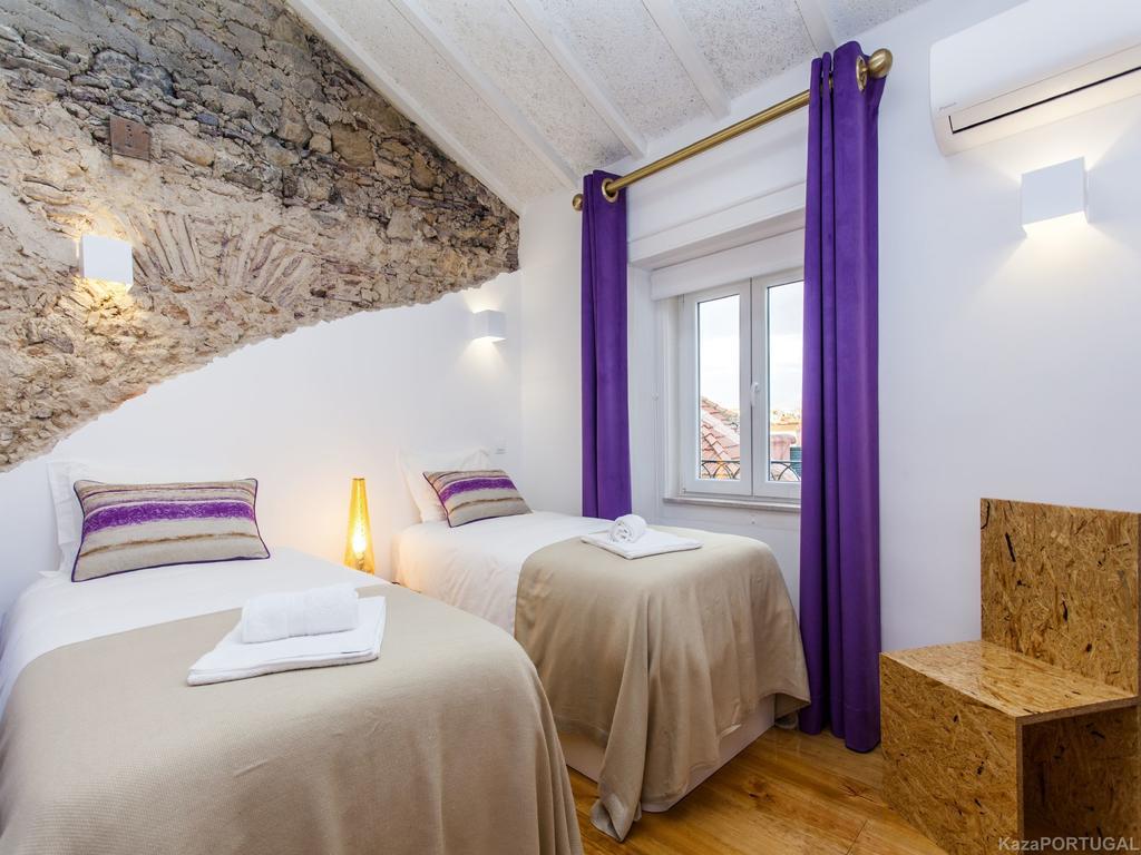 Apartment Carmo Chiado Deluxe Lisbon