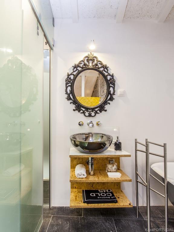 Apartment Carmo Chiado Deluxe Lisbon