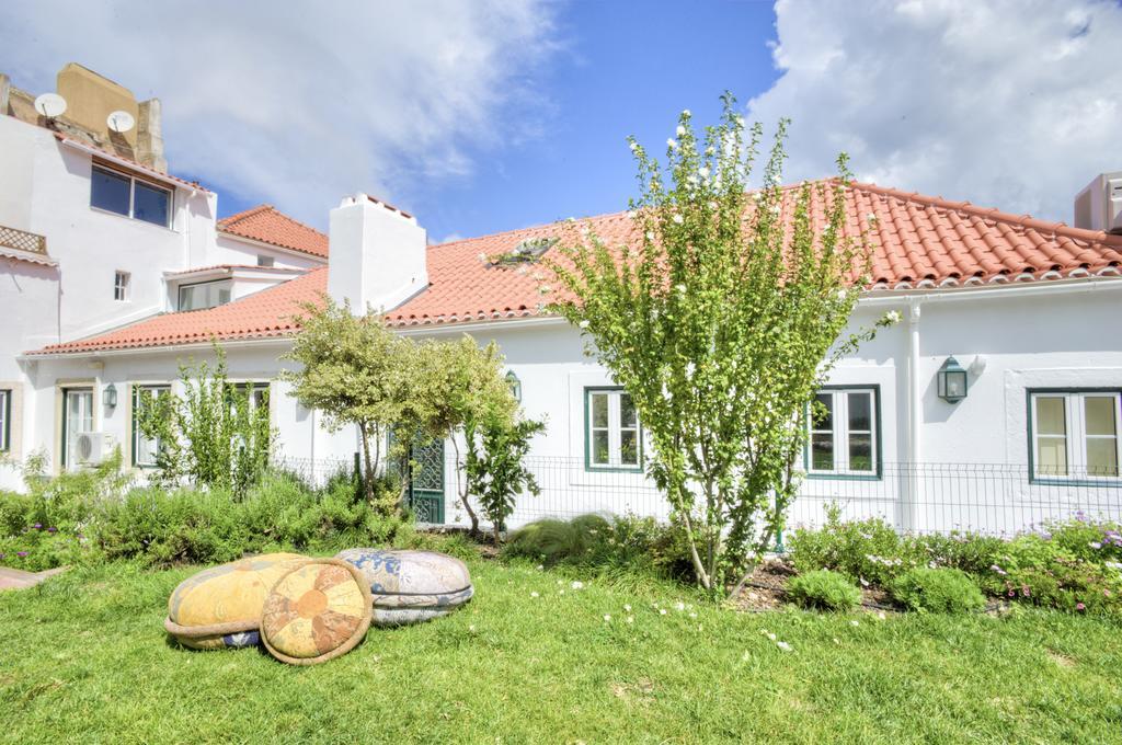 Dalma Flats - Garden Apartment