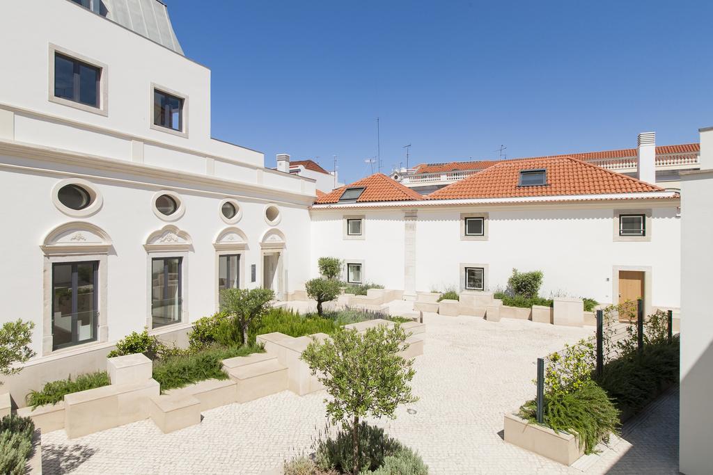 Joivy Lux And Spacious 1br With Huge Terrace, 5mins To Academy Of Sciences Lisbon