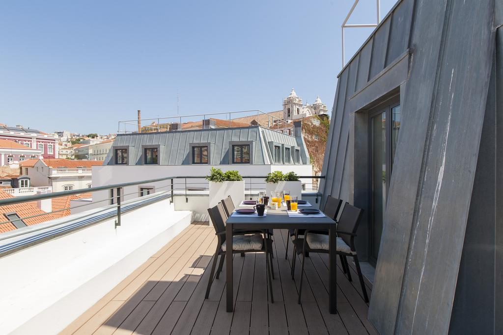 Joivy Lux And Spacious 1br With Huge Terrace, 5mins To Academy Of Sciences Apartment