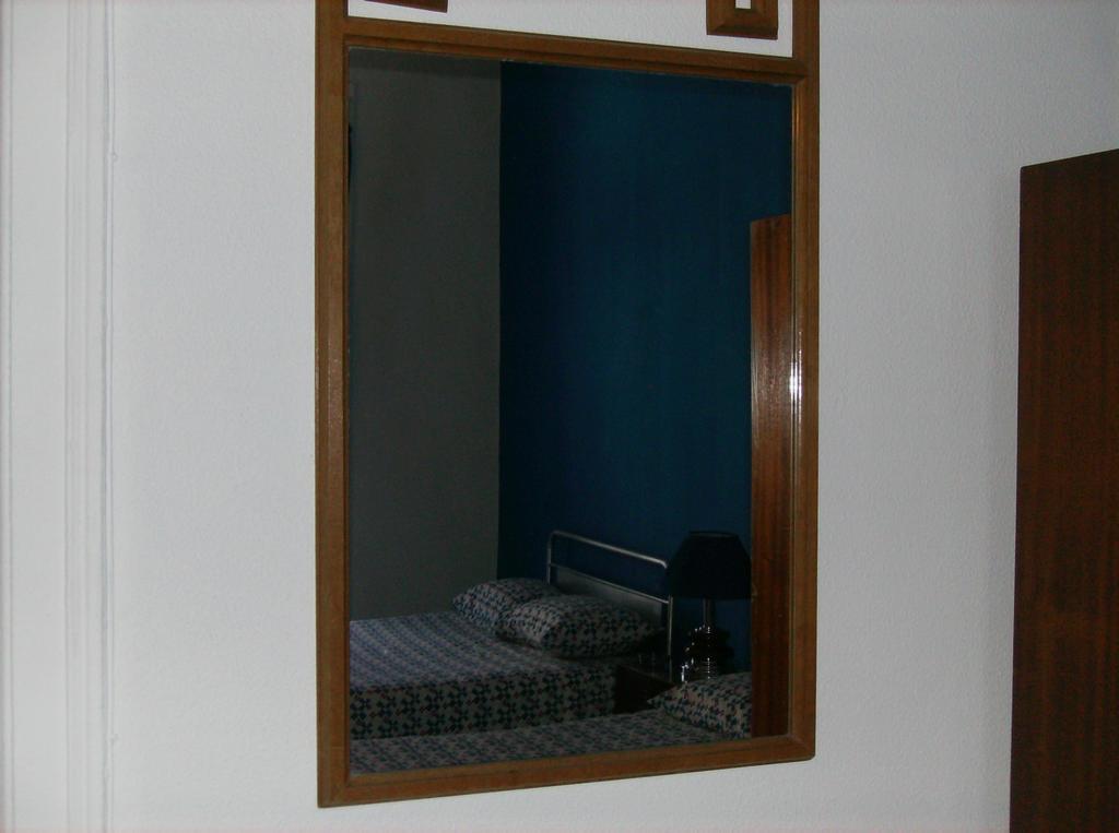 Dias E Dominguez Albergue *