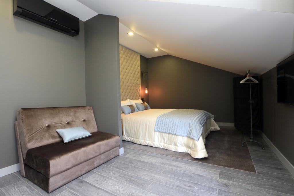 Charm Flats Apartment