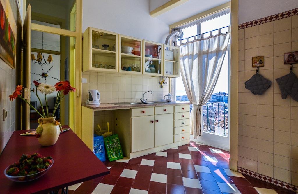 Apartment Castle Cosy