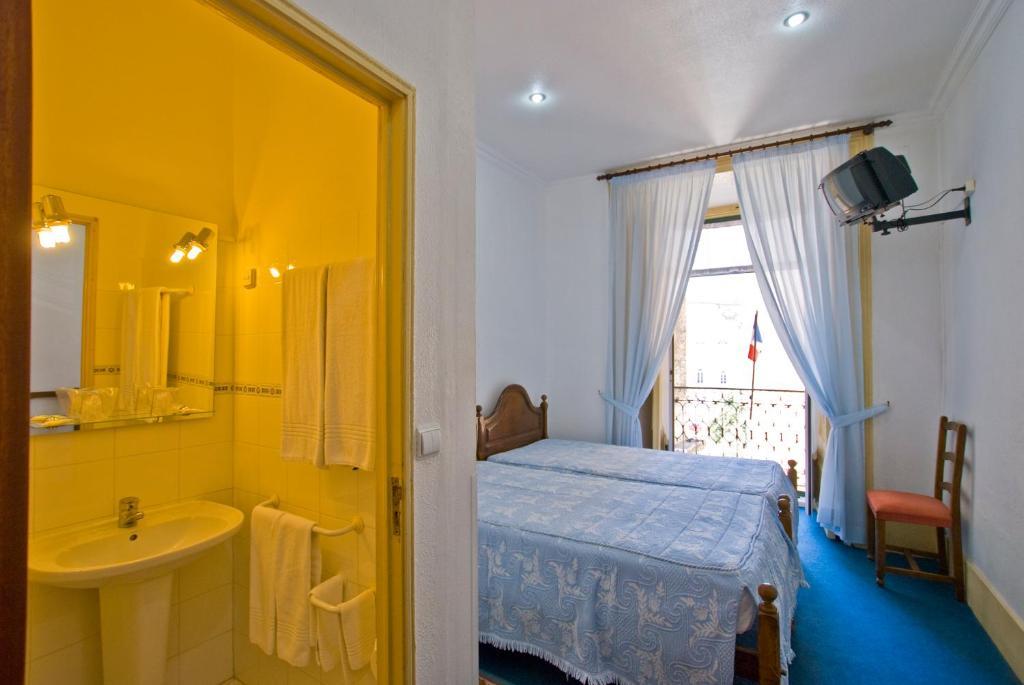 Casa de hóspedes Residencial Geres 2*