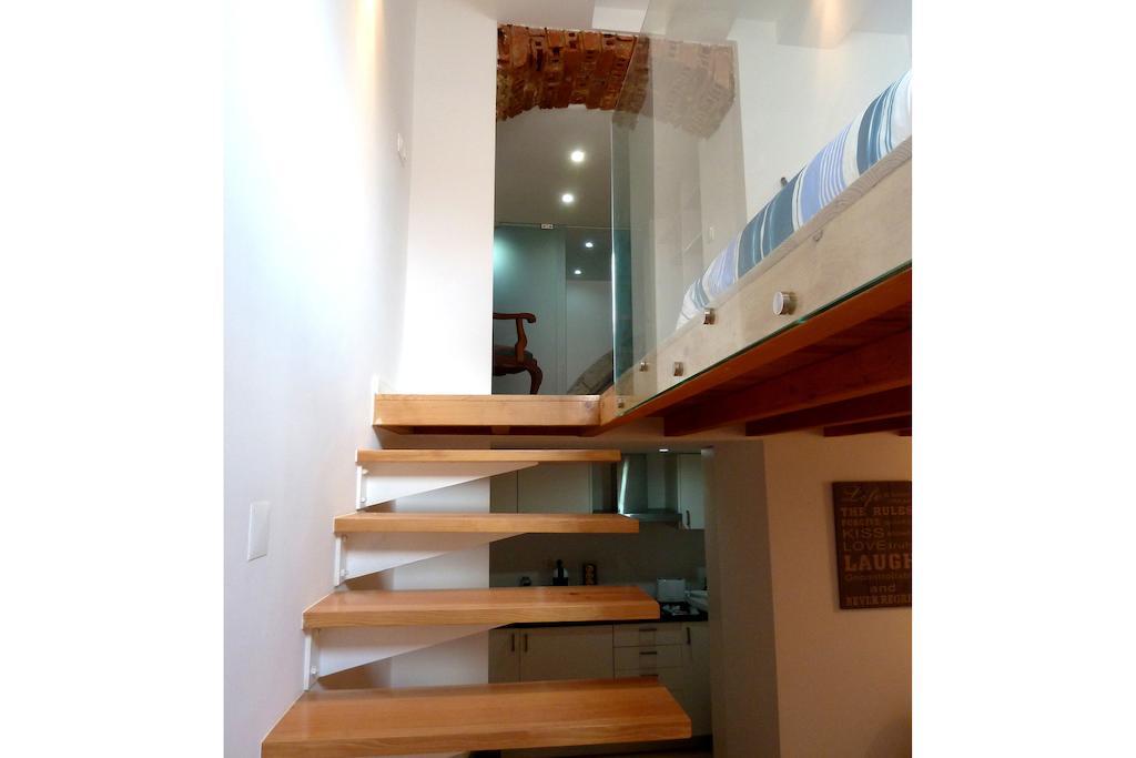 Apartment Dreaming - Trigueiros *