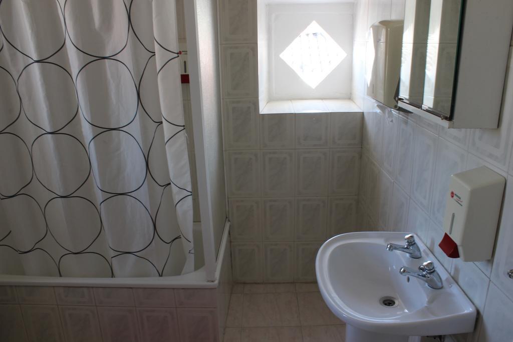 Guest house Pensao Elegante Lisbon