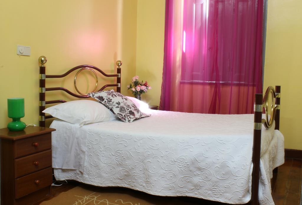 Guest house Pensao Elegante Lisbon
