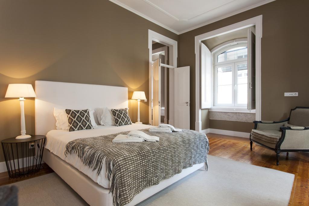 Altido Downtown Pier Apartments Lisbon