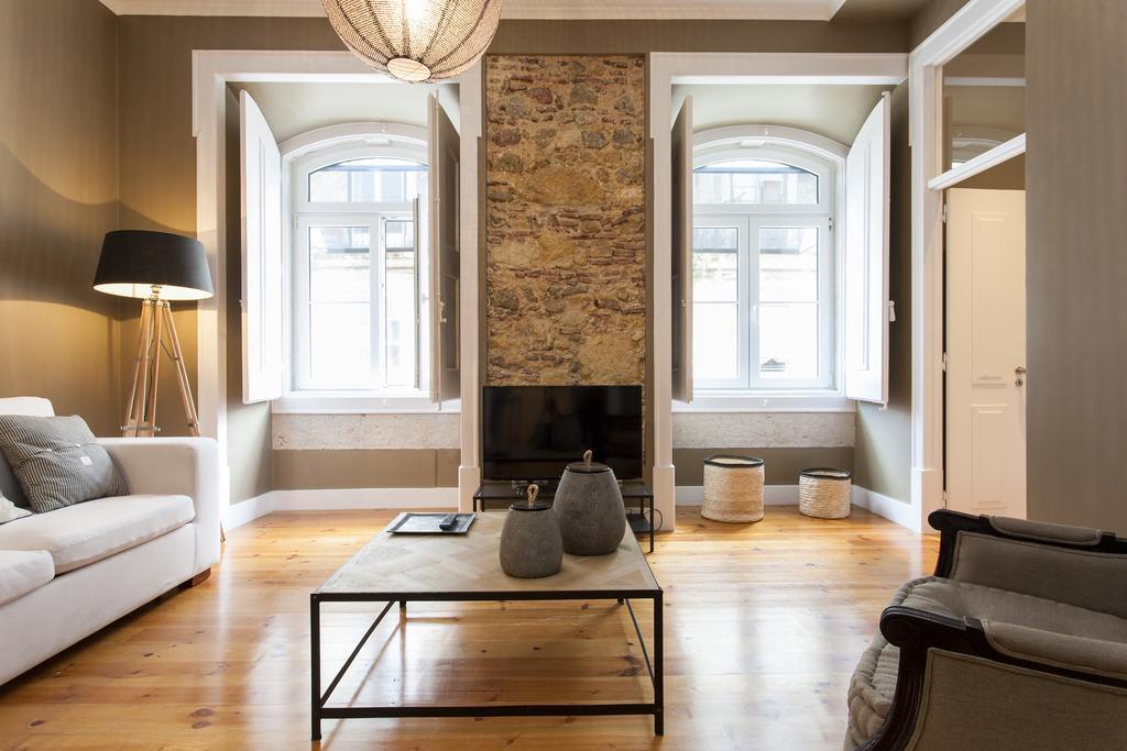 Altido Downtown Pier Apartments Lisbon