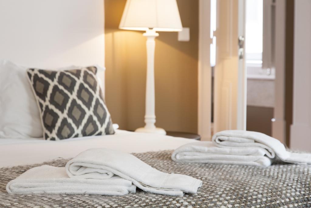 Altido Downtown Pier Apartments Lisbon