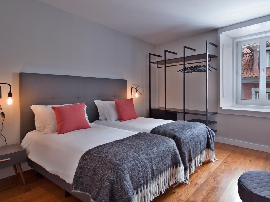 Five Stars Combro 7 Lisbon