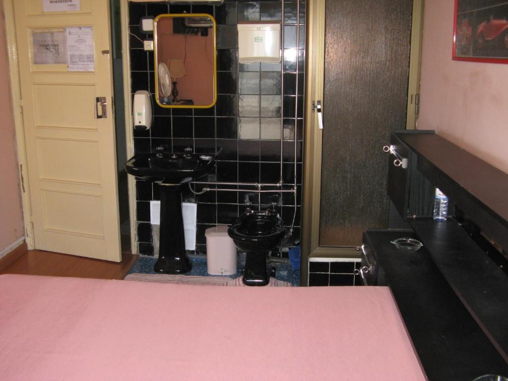 Residencial Nosso Lar Guest house Lisbon