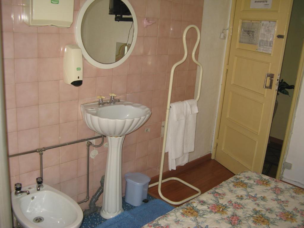 Residencial Nosso Lar Guest house