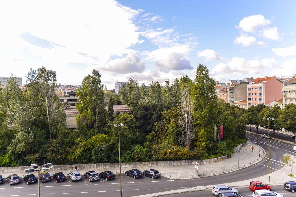 Apartment Center Gardens Apartments