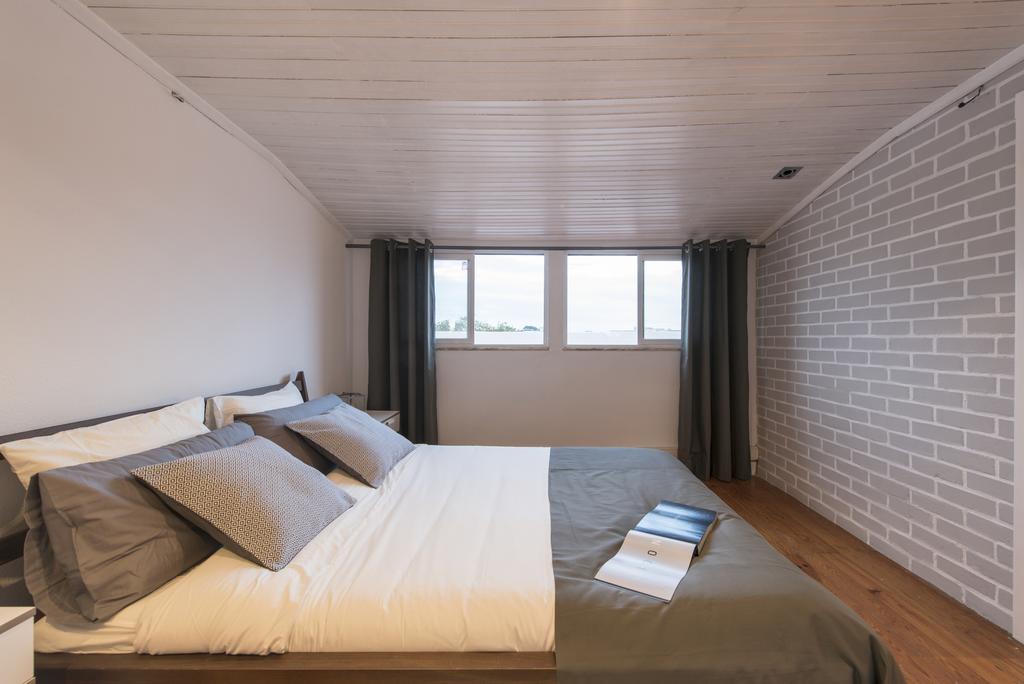 Apartamento Bairro Alto 3 *