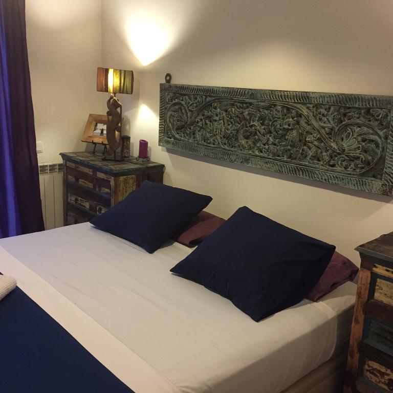 Quarto em Acomodações Particulares Room Chambre Lisboa Lisboa