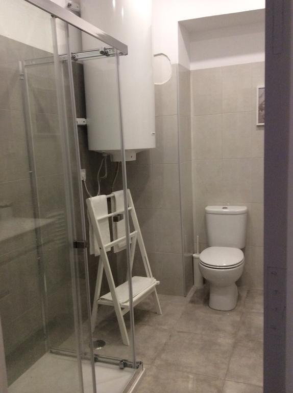 Guest house 4u Iv Airport Lisbon