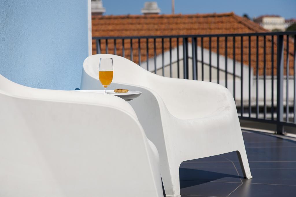 Apartamento Altido Joyful 2br With Terrace Nearby São Bento Palace