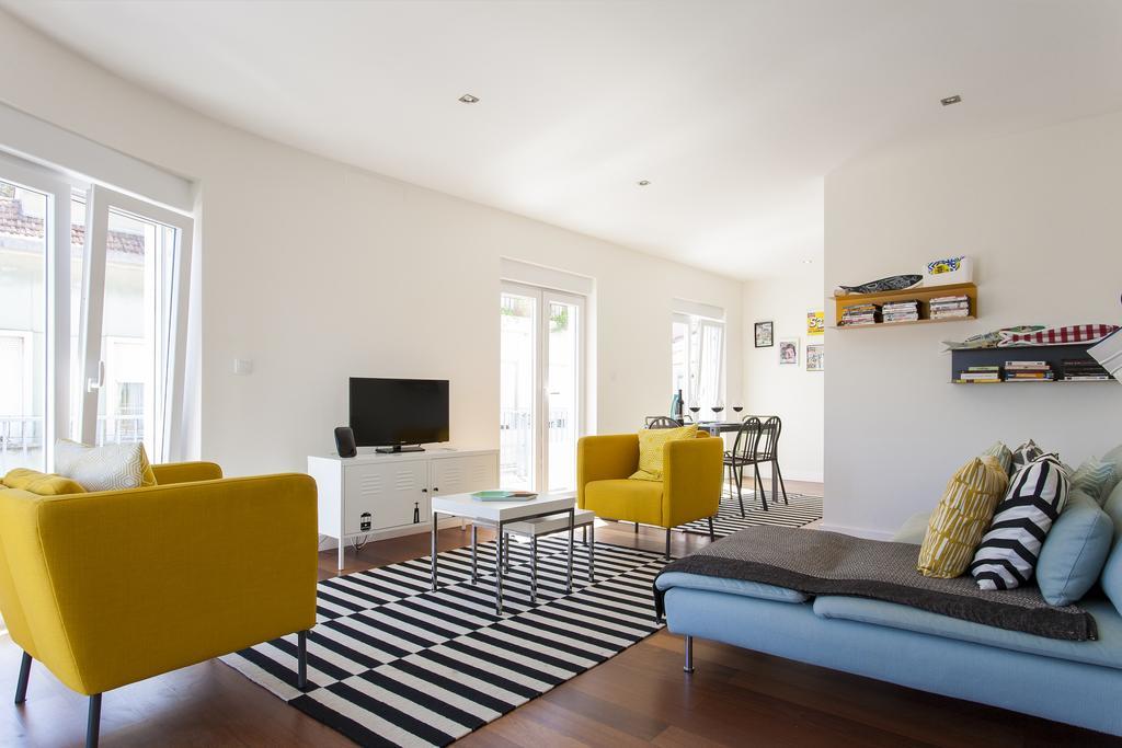 Altido Joyful 2br With Terrace Nearby São Bento Palace Lisboa