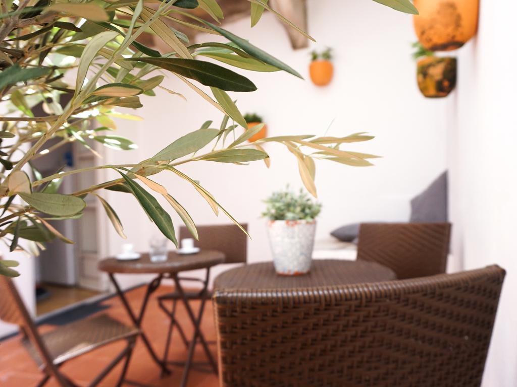 Combro By Patio 25 Apartment