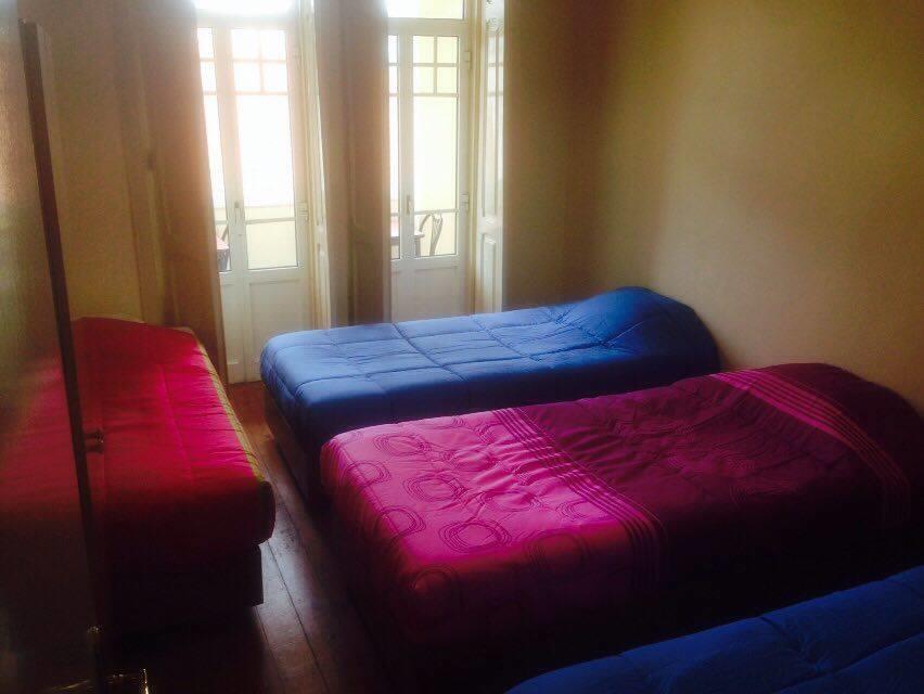 Lisbangla Guest house