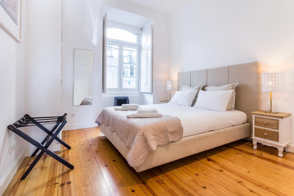 Sao Mamede Downtown Apartment *