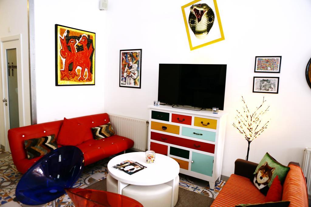 House Petit Lusa Lisbon
