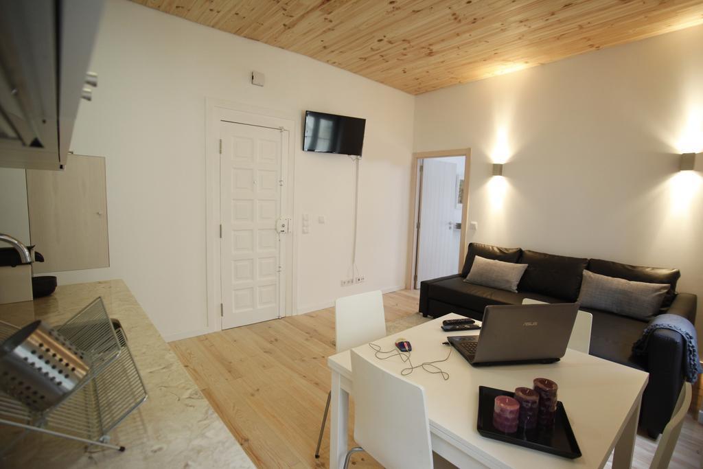 Charming Bairro Alto Apartment *