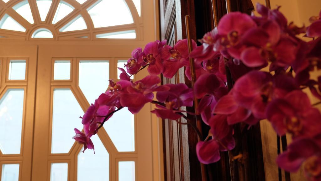 Finestay Palace *