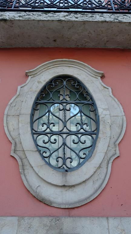 Finestay Palace Homestay Lisbon