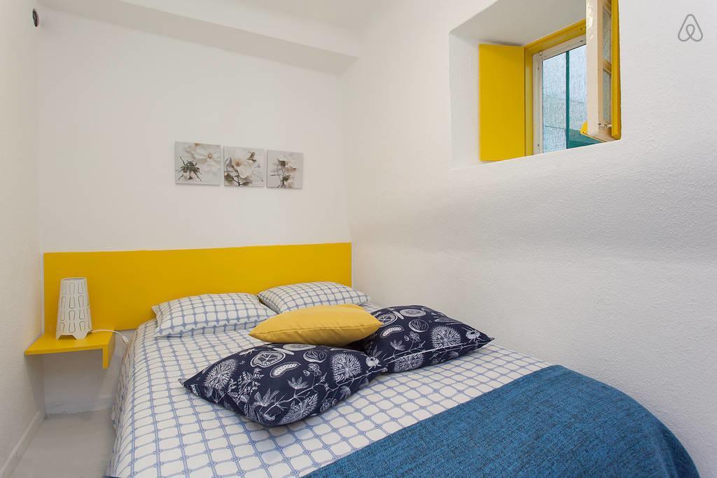 Santo Antonio House * Lisbon