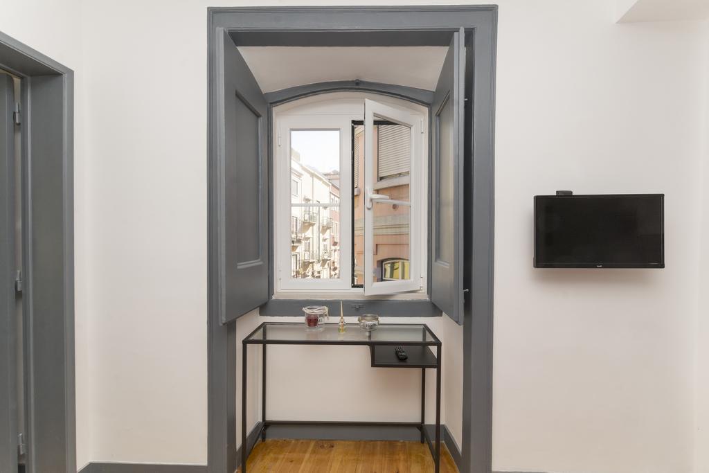 Sweet Apartment *