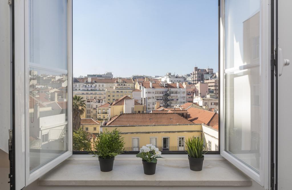 Apartment Sweet *