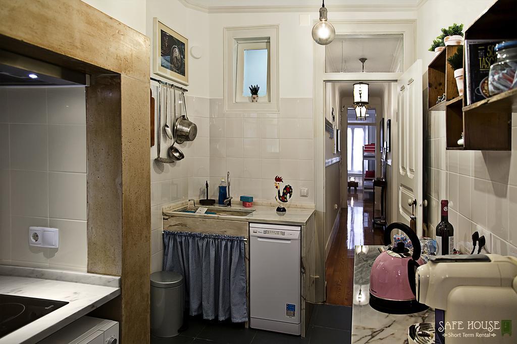 Apartment Safe House Lisbon