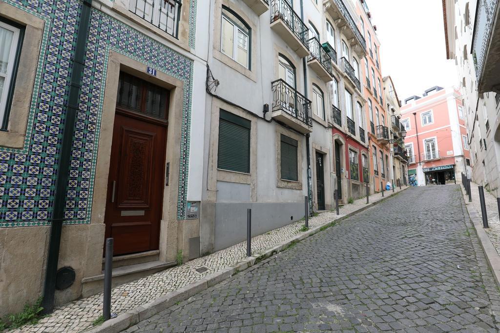 Apartment Rustic Flat At Lisbon's Heart