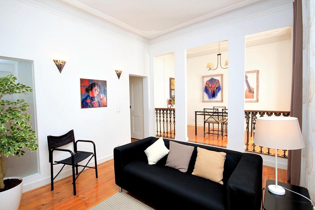Lights Apartment *