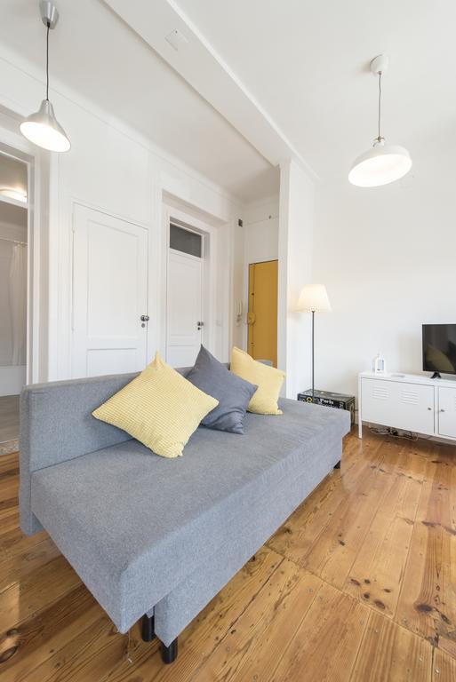 Cozy Apartment With Castel View Apartment