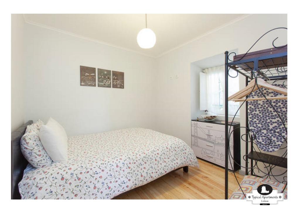 Beco Das Flores Typical Apartment Lisbon