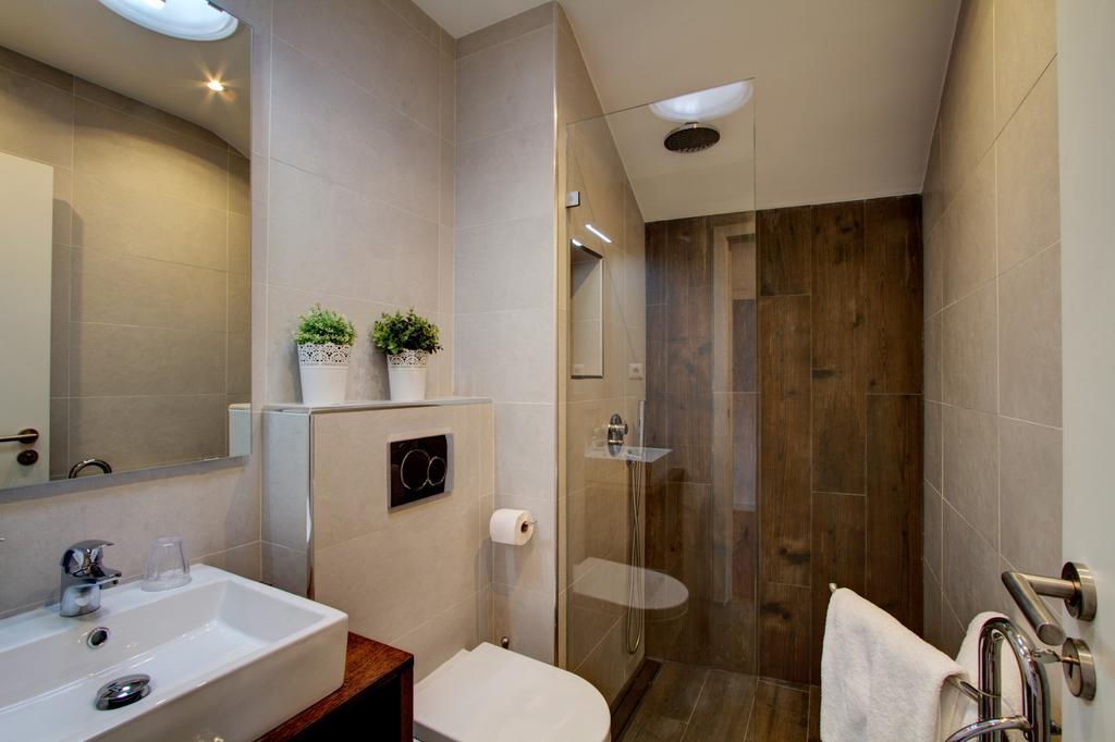 Great Duplex In Alfama *